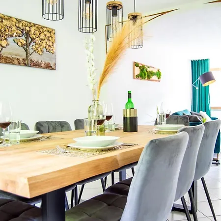 Wellness Mitten In Der Wasserfallstadt Triberg Apartment *
