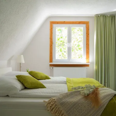 Glueck Und In Triberg Appartement