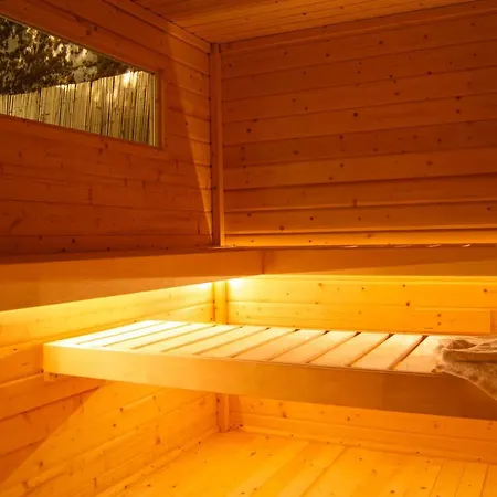 Wellness Mitten In Der Wasserfallstadt Triberg